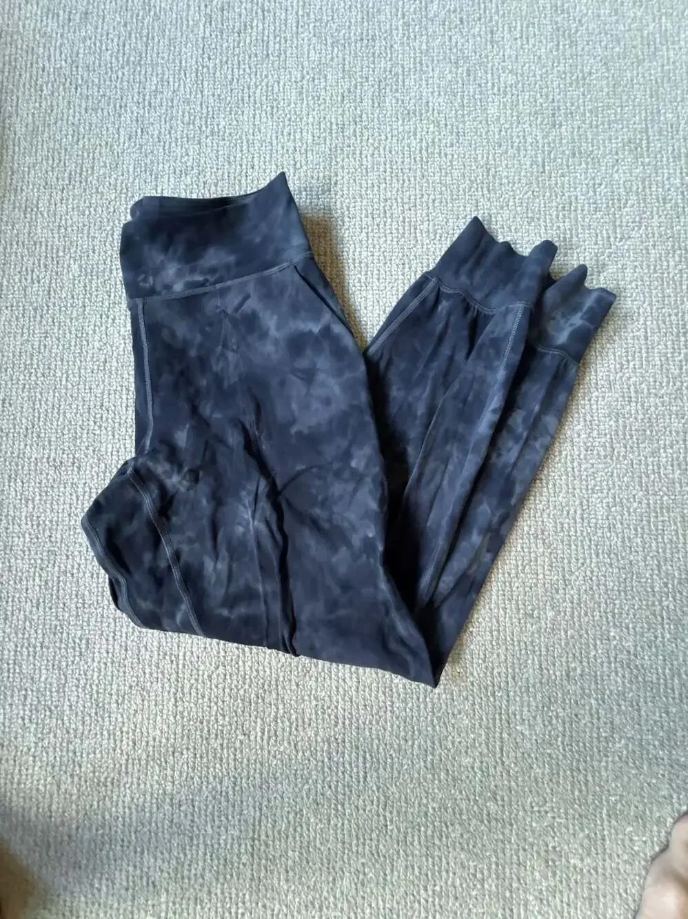 lululemon Align High-Rise Jogger in Diamond Dye Black Graphite Grey